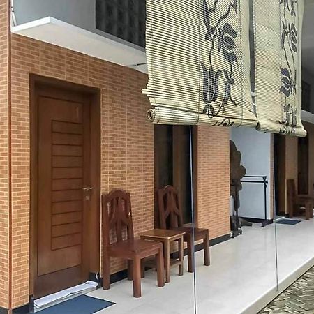 Hotel Malang Hill Syariah Redpartner Exterior foto